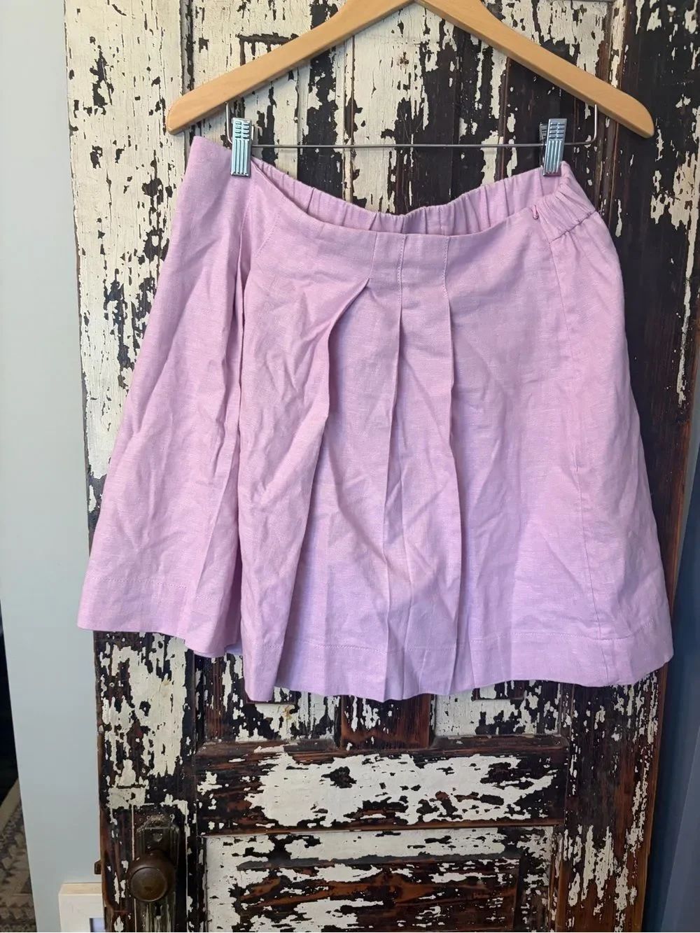 Banana Republic Linen Blend Women’s Lavender pink Pleated Skort. Women’s Large.